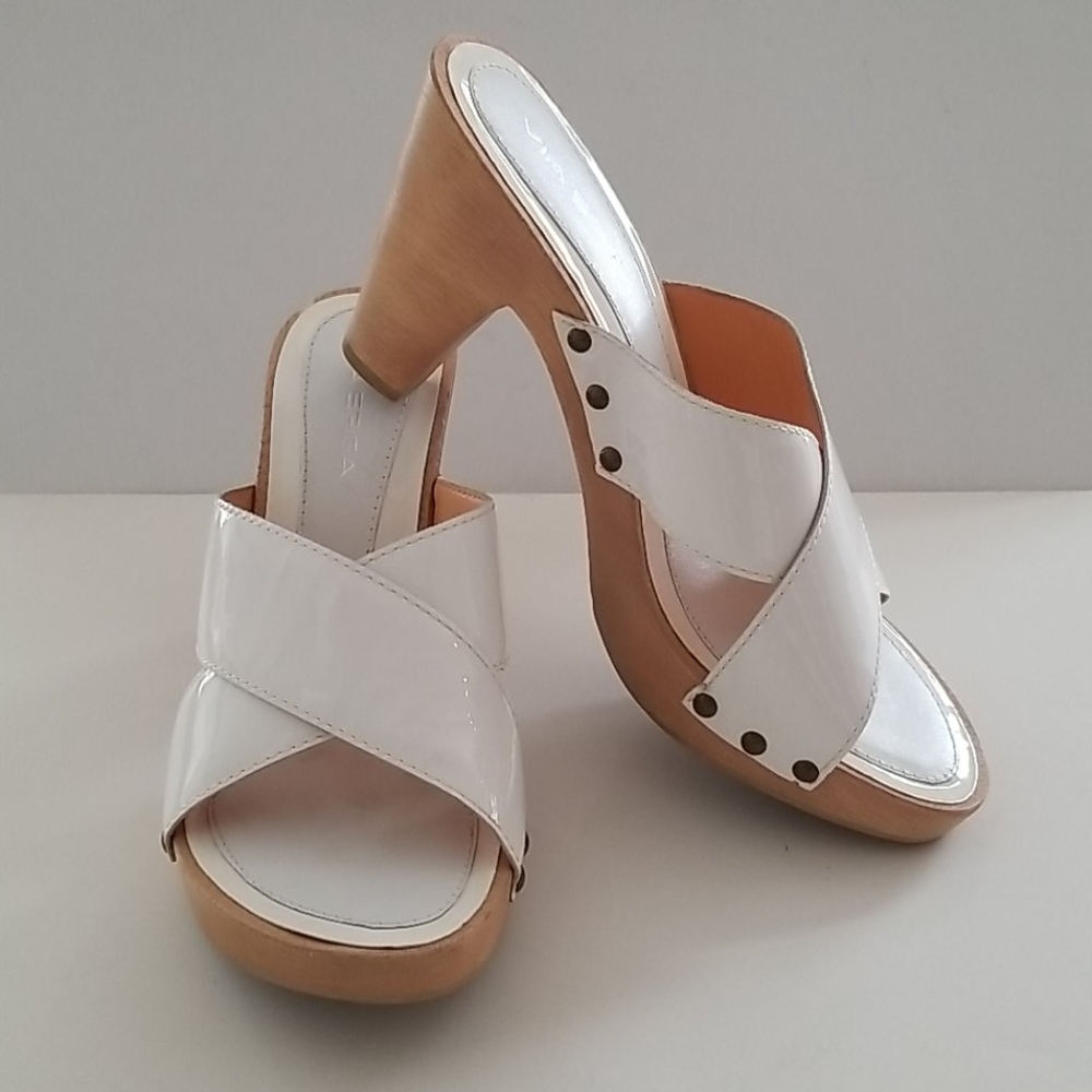 Via Spiga White Patent Leather Sandals Size 9.5